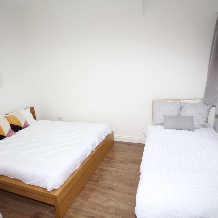 Harlesden Road, London, NW10 - Photo 1