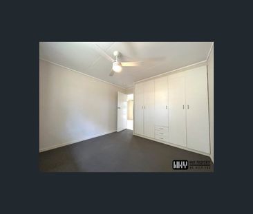 3 Fairfax Ave, Bethania, Qld 4205 - Photo 5