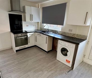 3 bedroom townhouse to rent - Photo 5