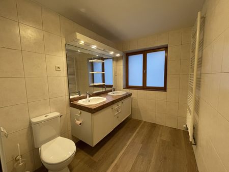 Location Maison 4 pièces 100m² - Photo 4