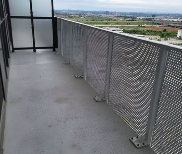 For Lease - 28 Interchange Way Unit# 2201, Vaughan, Ontario - Photo 3