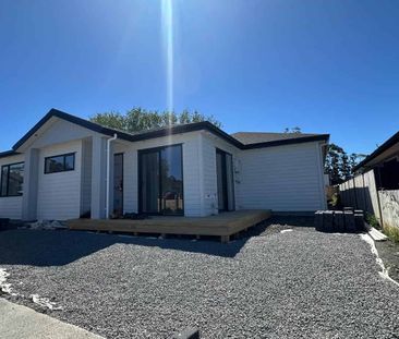 Brand-New, Spacious, and Sun-Filled Living on Kete Lane - Photo 2