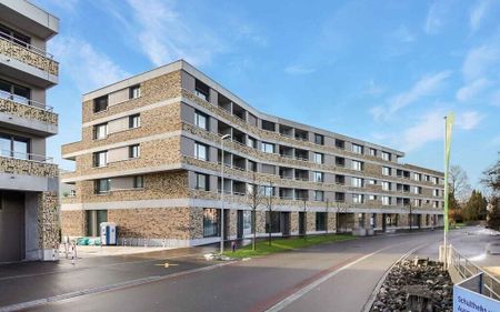 Appartement moderne dans un endroit calme mais central - Photo 3