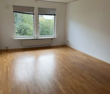 Kyrkvägen 1 - Photo 1