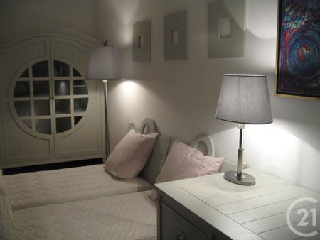 Location Appartement 4 pièces 125m² NICE 06300 - Photo 3