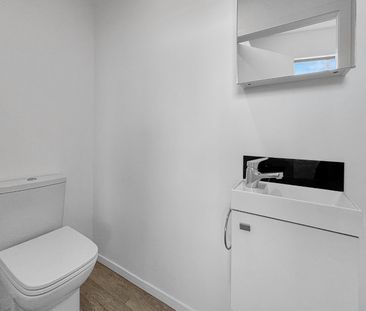 Welcome to apartment 4G in The James Smith Apartments. - Photo 5