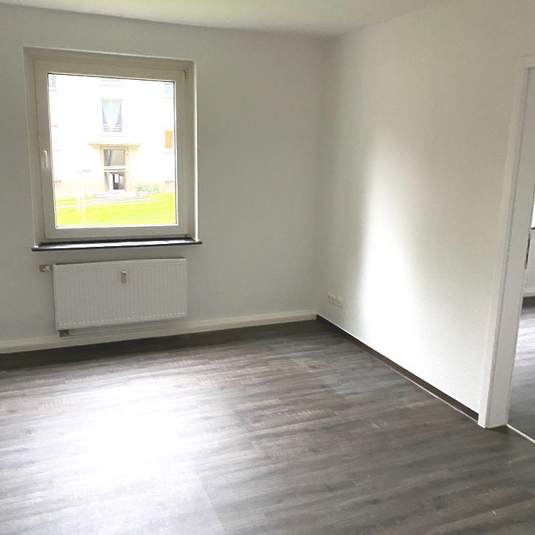 Gemütliches Wohnen im Erdgeschoss mit modernem Badezimmer - Photo 1