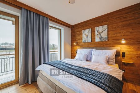 Pronájem bytu 1+kk a garsoniéry 38 m², Frymburk - Photo 3