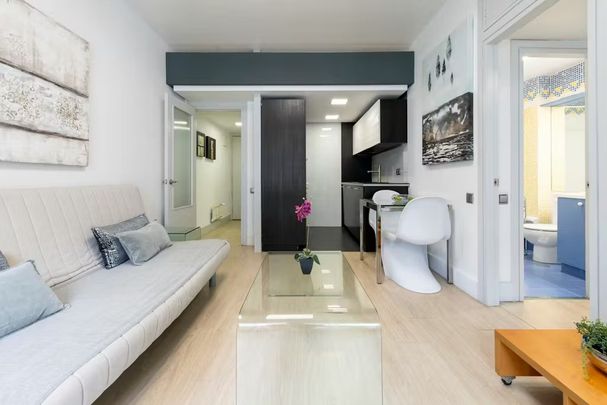 Calle de Orense, Madrid, Community of Madrid 28020 - Foto 1