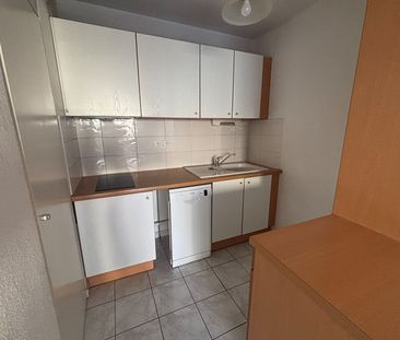 NIMES - Appartement T2 de 45 m2 avec terrasse et climatisation - Ascenseur - Photo 4
