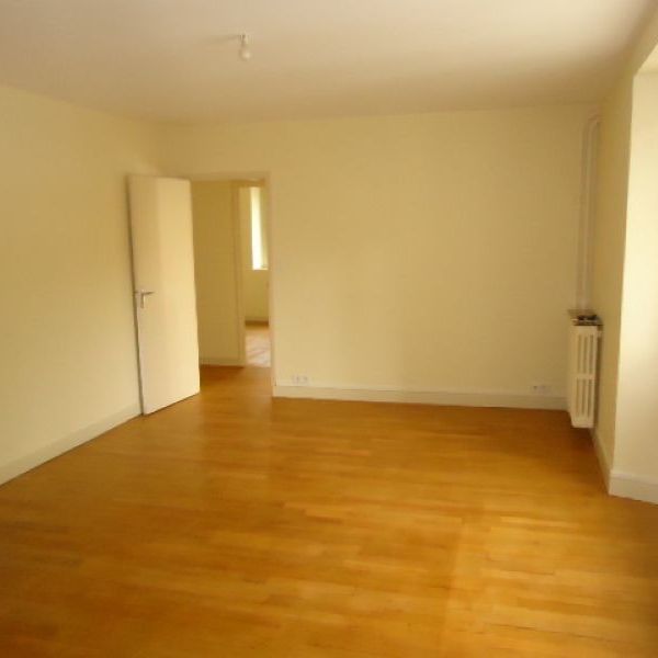 Location Appartement 3 pièces 55m² - Photo 1