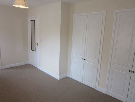 Llys Y Farchnad, Gowerton, Swansea. SA4 3GR. - Photo 2