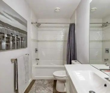 EXQUISITE 1 BEDROOM BASEMENT SUITE WITH UTILITIES | 502 Mahogany Ma... - Photo 1