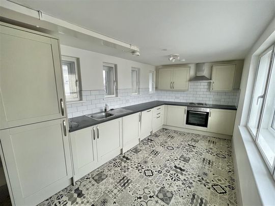 Market Street, NEWPORT - Photo 1