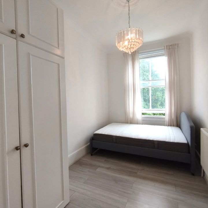 2 Bed Flat, Leinster Square, W2 - Photo 1