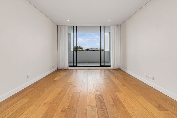 *** 8 month lease only*** Discover modern living in the heart of Alexandria Available Now - Photo 1