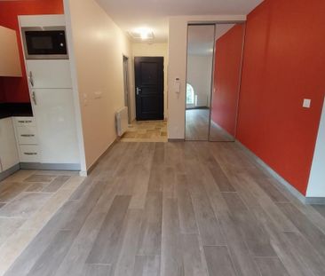 Location Appartement 1 pièce 30m² PUISSEGUIN 33570 - Photo 2