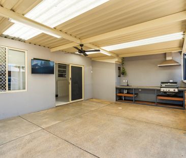 Updated Character Home with Exceptional Outdoor Space and Side Access - Photo 6