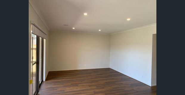 4 bedroom family home! - Photo 1