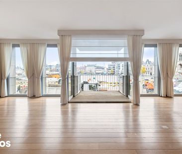 Riant appartement met zicht op Grote Markt te Sint-Niklaas - Photo 4