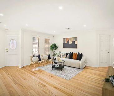 Modern and Spacious 4 Bedroom Family Home - Photo 4