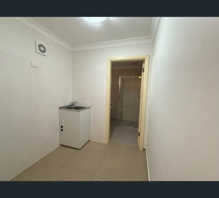 17/237 Sharp Street, Cooma, NSW 2630 - Photo 2