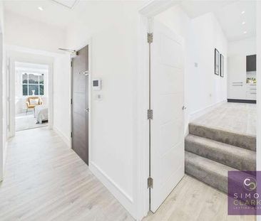 Woodside Avenue, London, N12 - Photo 3