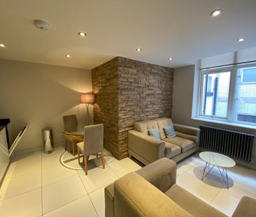 1 Bed Flat, Butts Court, LS1 - Photo 1