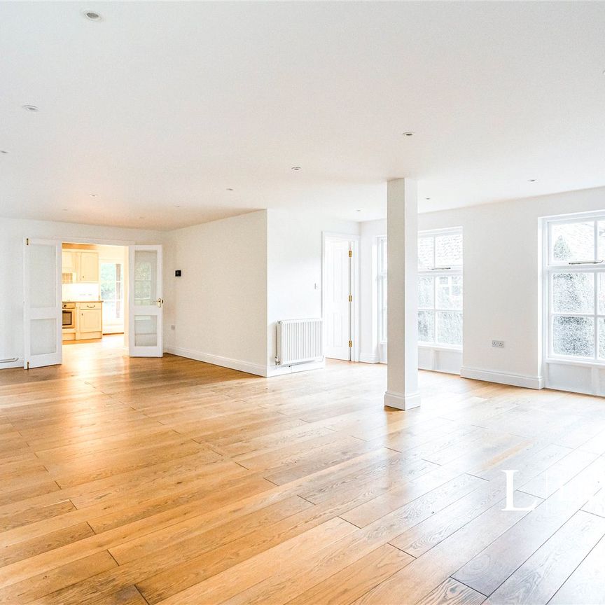 3 bedroom house to rent Lewes Road, Ditchling, Hassocks, East Sussex, BN6 - Photo 1