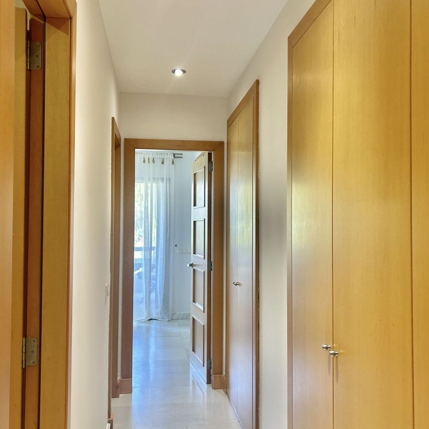 Middle Floor Apartment in Sotogrande Costa - Photo 1
