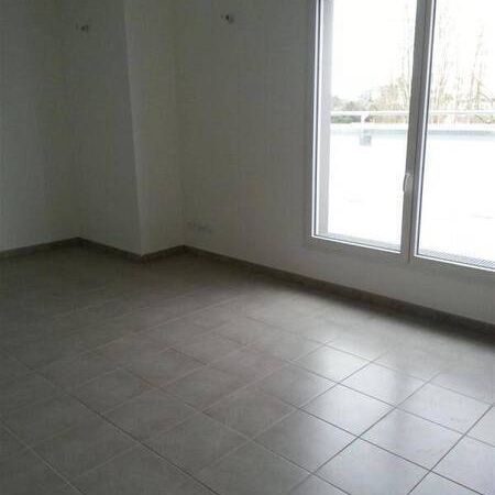 Appartement 3 pièces - - Photo 1