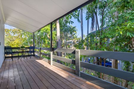 ELEVATED LIVING IN LEANYER AWAITS YOU - Photo 2