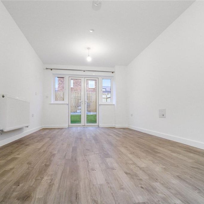 3 bedroom detached house to rent - Photo 1