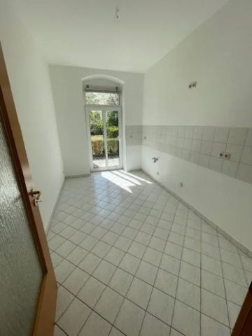 Gut geschnittene, modernisierte 3-R-Wohnung ab demnächst frei - Photo 3