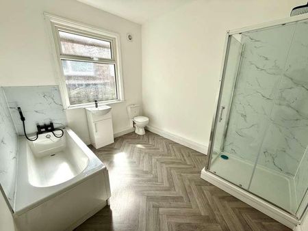 Caledonian Road, Stockton Road, TS25 - Photo 4