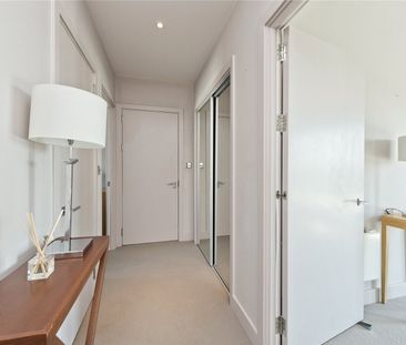 Bromyard House, East Acton, W3, London - Photo 5
