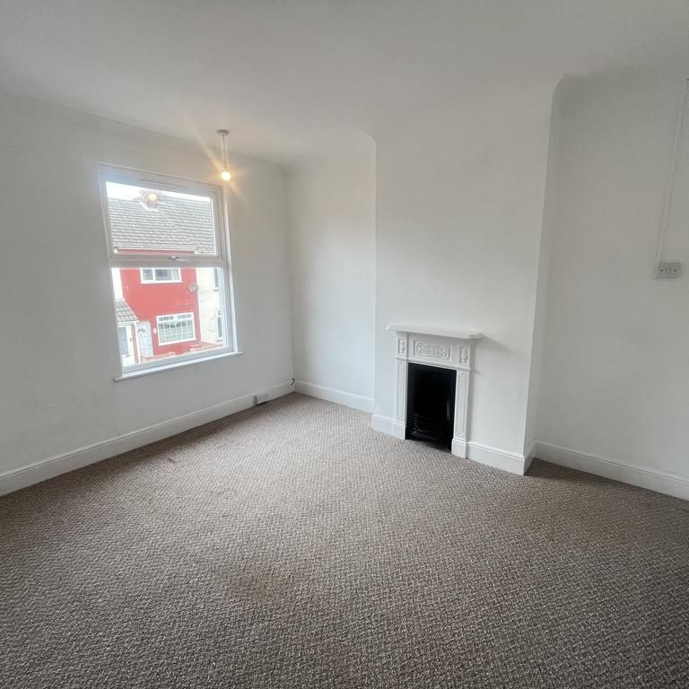 2 bedroom house to rent - Photo 1