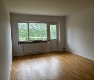 Björklidsvägen 2C - Photo 1