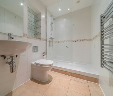 Apartment to rent on - Photo 3