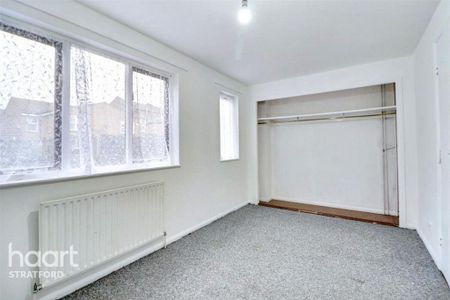 5 bedroom townhouse to rent - Photo 4