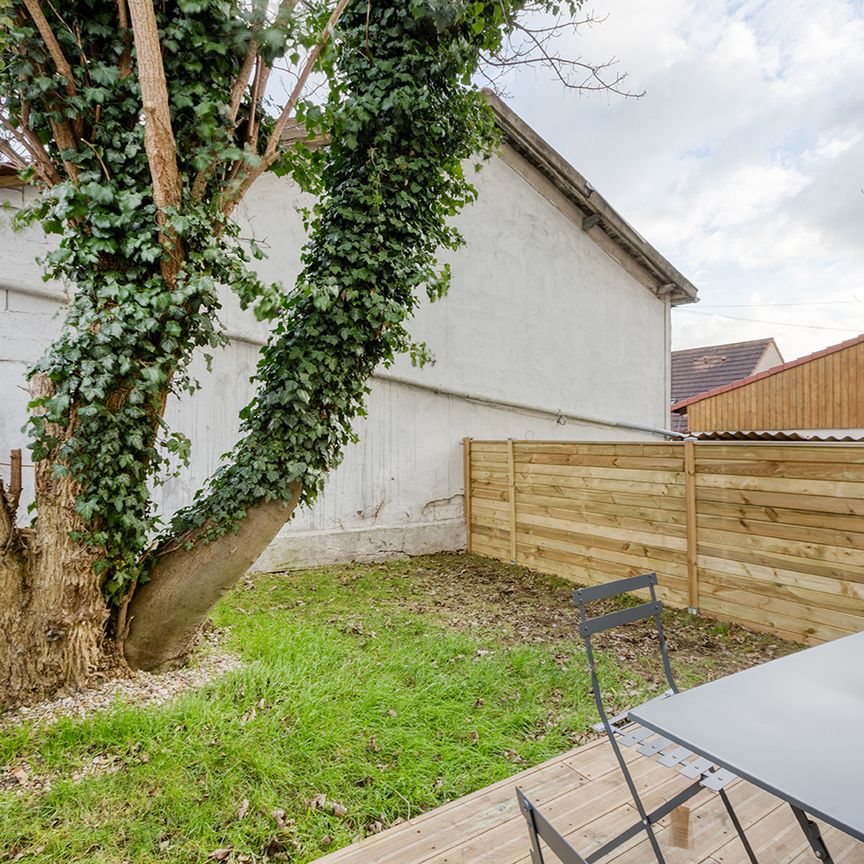 Joli studio de 15 m2 avec jardin de 34 m2 - rue de la Citadelle -Cachan (94) - Photo 1