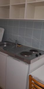 Location Appartement 1 pièce 14m² LAVAL 53000 - Photo 3