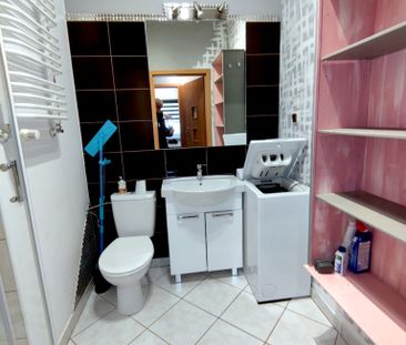 Przestronna kawalerka, osobna kuchnia (436670) - Zdjęcie 2