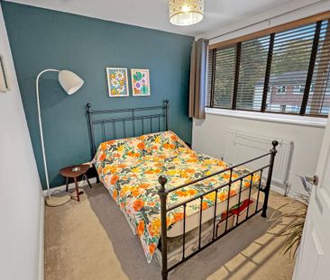 3 bedroom semi-detached house to rent - Photo 1