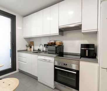 Piso de alquiler en Encinar de los Reyes - Photo 5