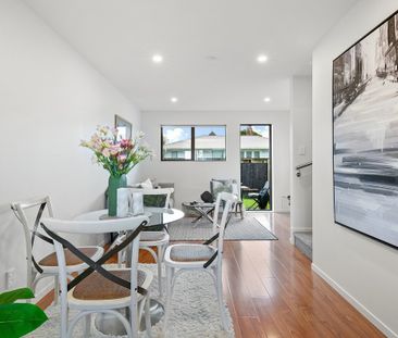 11 Red Arches Road, Henderson - Photo 5