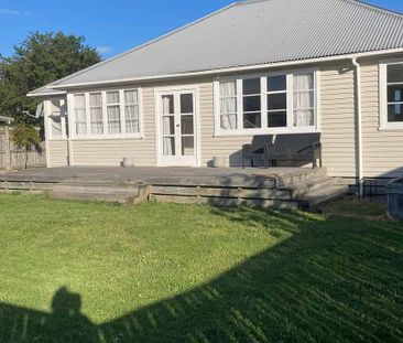 Lovely family home - Photo 4