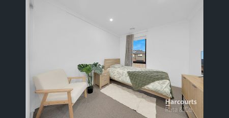 Stylish and conveniently located! - Photo 4