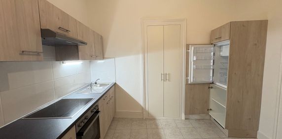 À louer – Appartement 1 pièce rénové au centre de Montreux - Photo 2