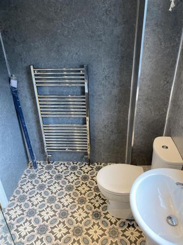 3 bedroom apartment to rent - Photo 5